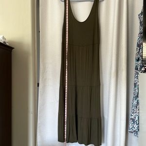 Harlow & Rose 1X Army Green Tank Sun Dress A lot of Stretch NWOT No pockets